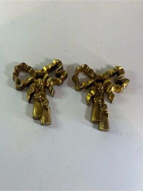 Vintage 1988 Burwood Bow & Tassels Gold Tone Plastic Wall Plaques